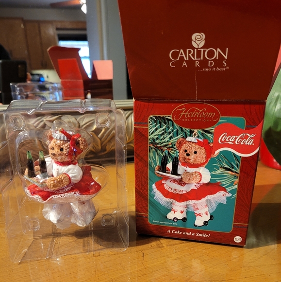 Coca-Cola Cutie Christmas ornament. - Picture 8 of 8